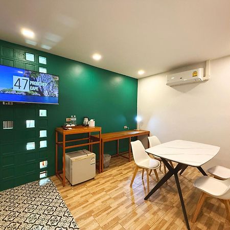 普乐佩琪酒店 素叻他尼 外观 照片